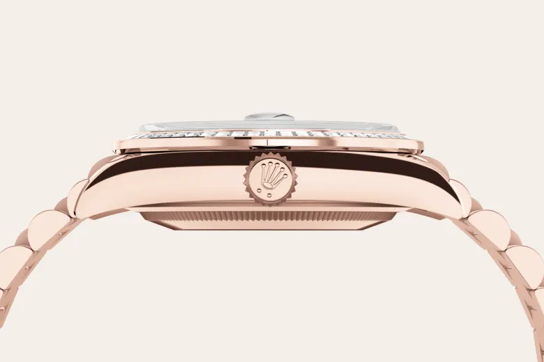 rolex M128395TBR-0032   - Lunetta con diamanti