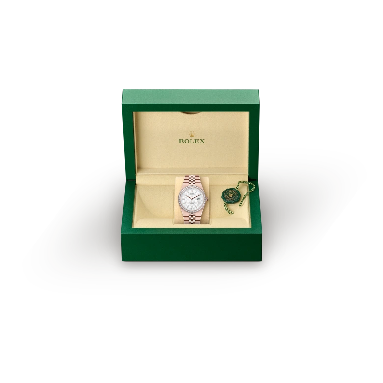 rolex M127285TBR-0002   - Il quadrante bianco intenso