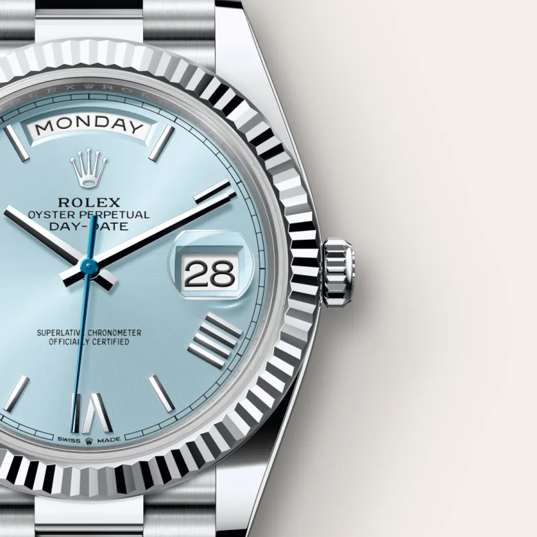 rolex M228236-0012   - Lunetta zigrinata
